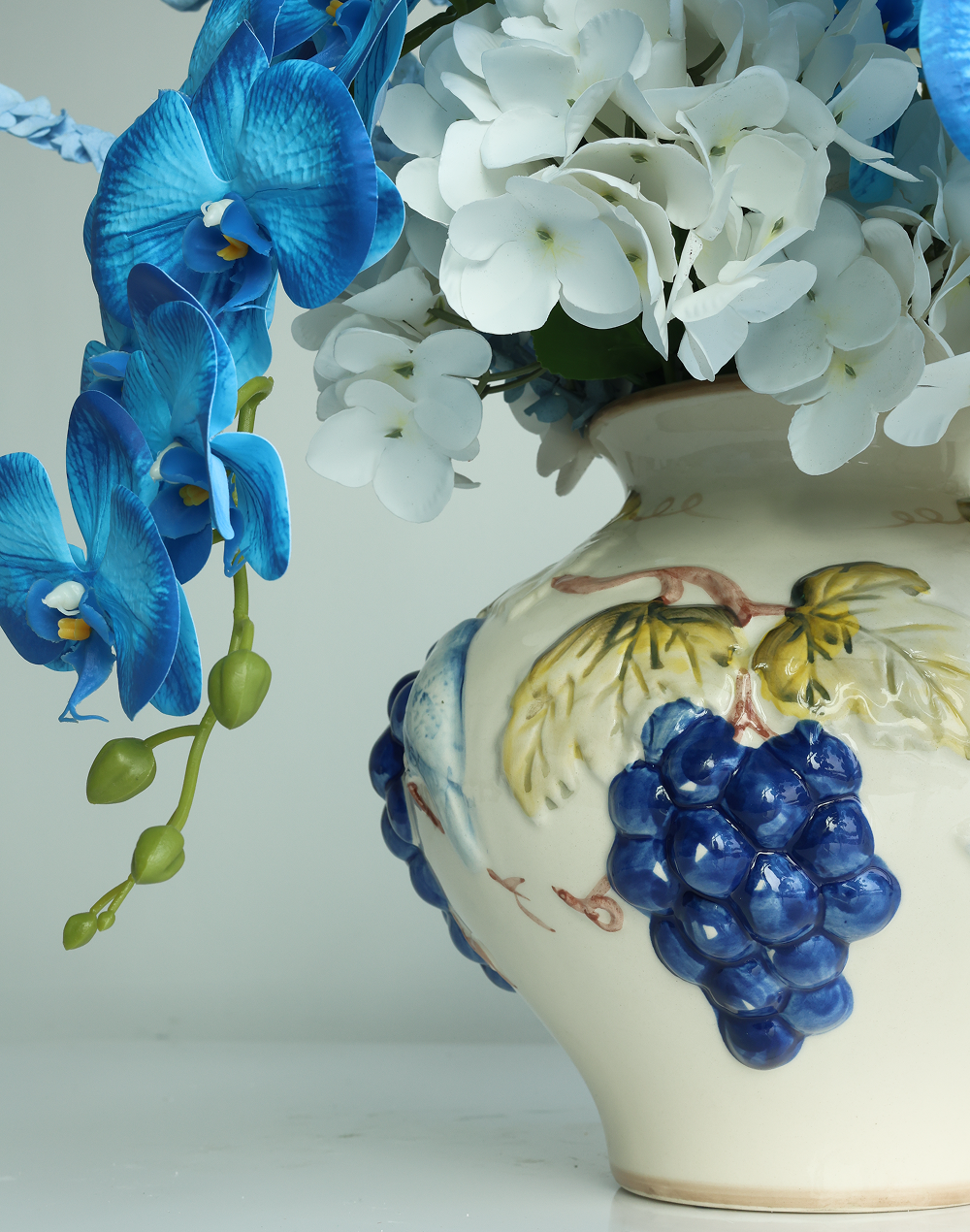 Tuscany Rounded Grape Vase