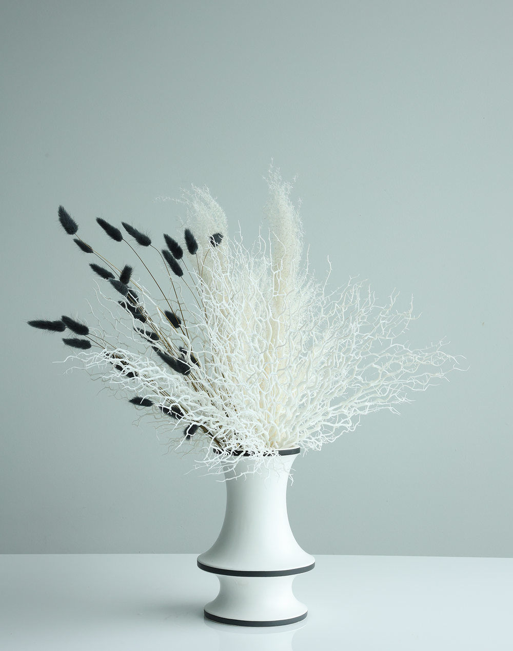 2D Contour Vase- Harlequin Collection Multicolor
