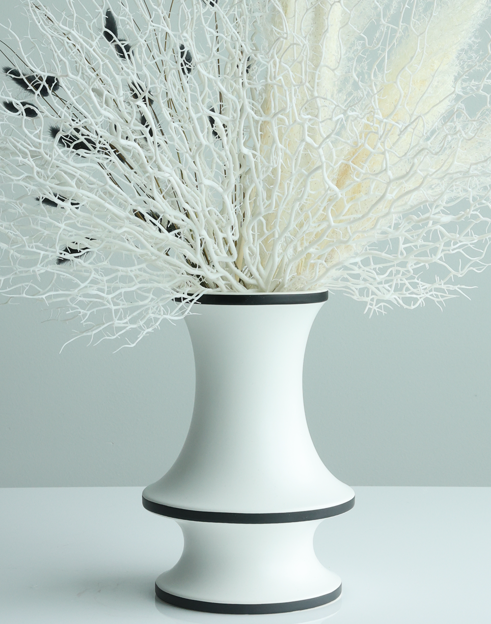 2D Contour Vase- Harlequin Collection Multicolor