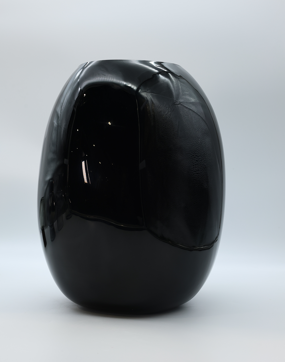 Black Glass Oviod Vase Black