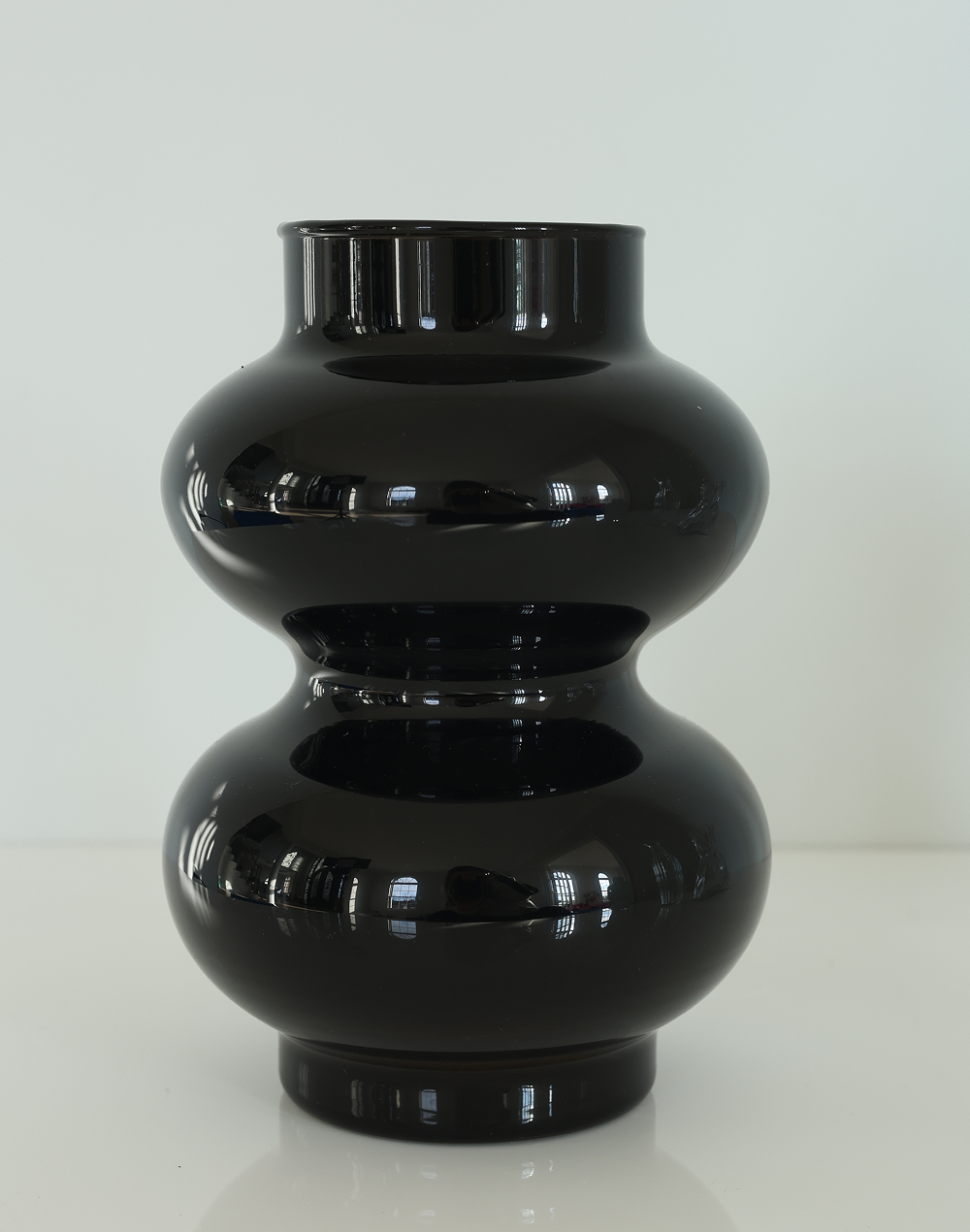 Double Vase Black