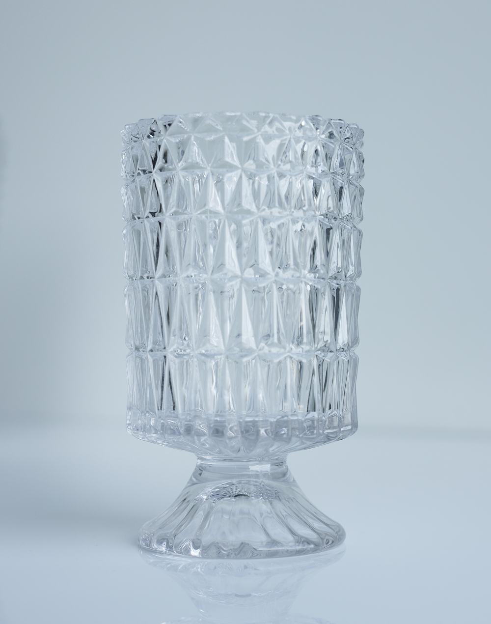 Diamond Cut Vase | Available in 2 Colors