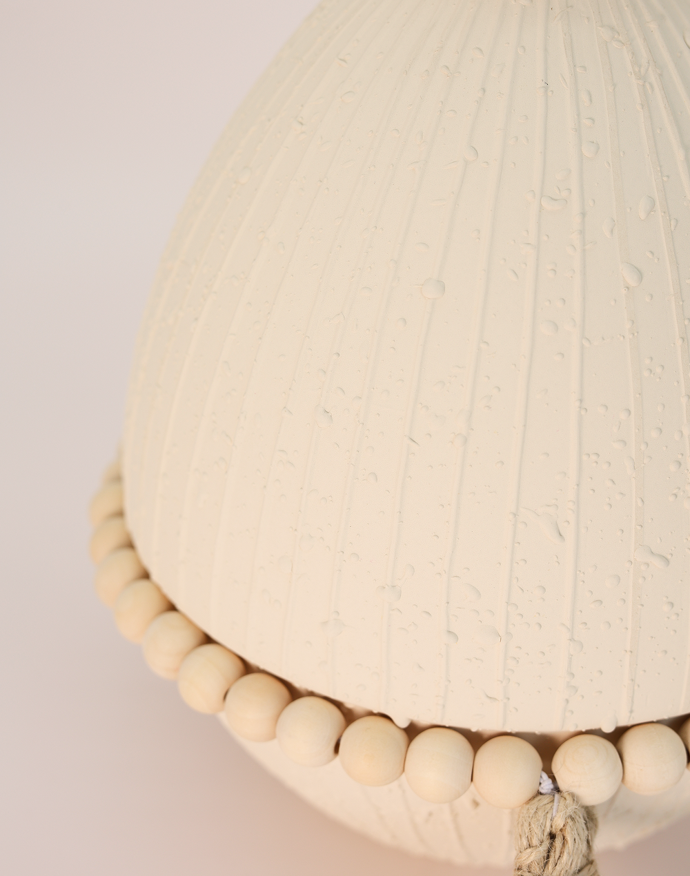 Terra Blanc Small Egg Vase