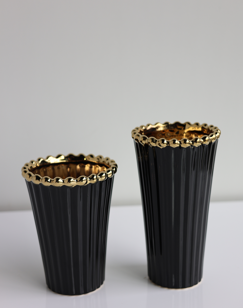 Nior Rim Vase-Small