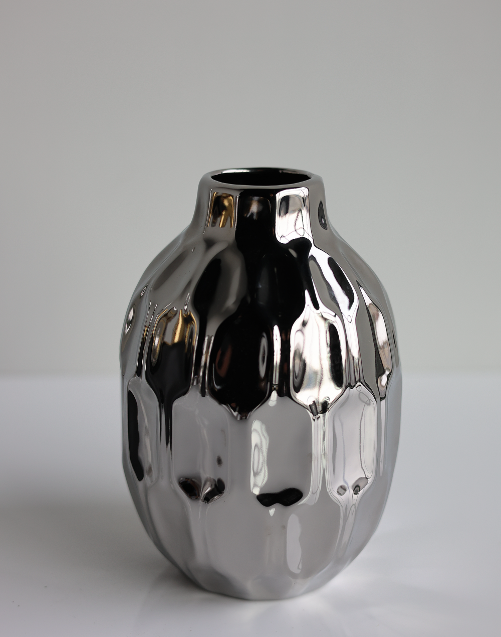Aurora Metallic Vessel